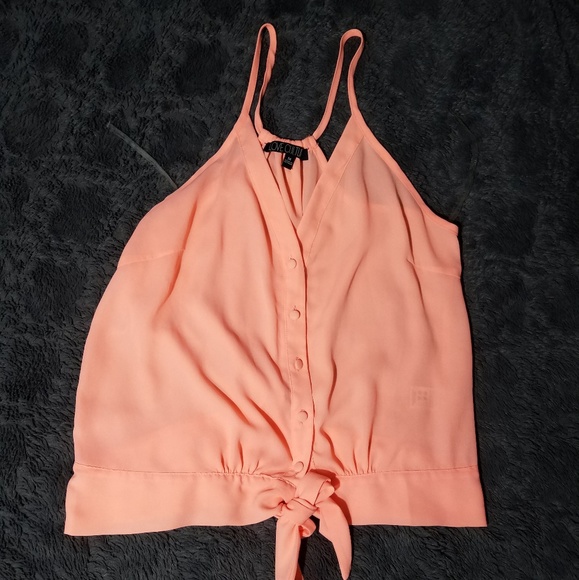 Adorable top - Picture 5 of 7